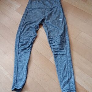 Puma workout pants M